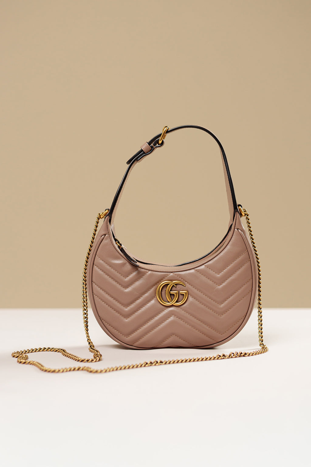 GG Marmont Mini Half-Moon