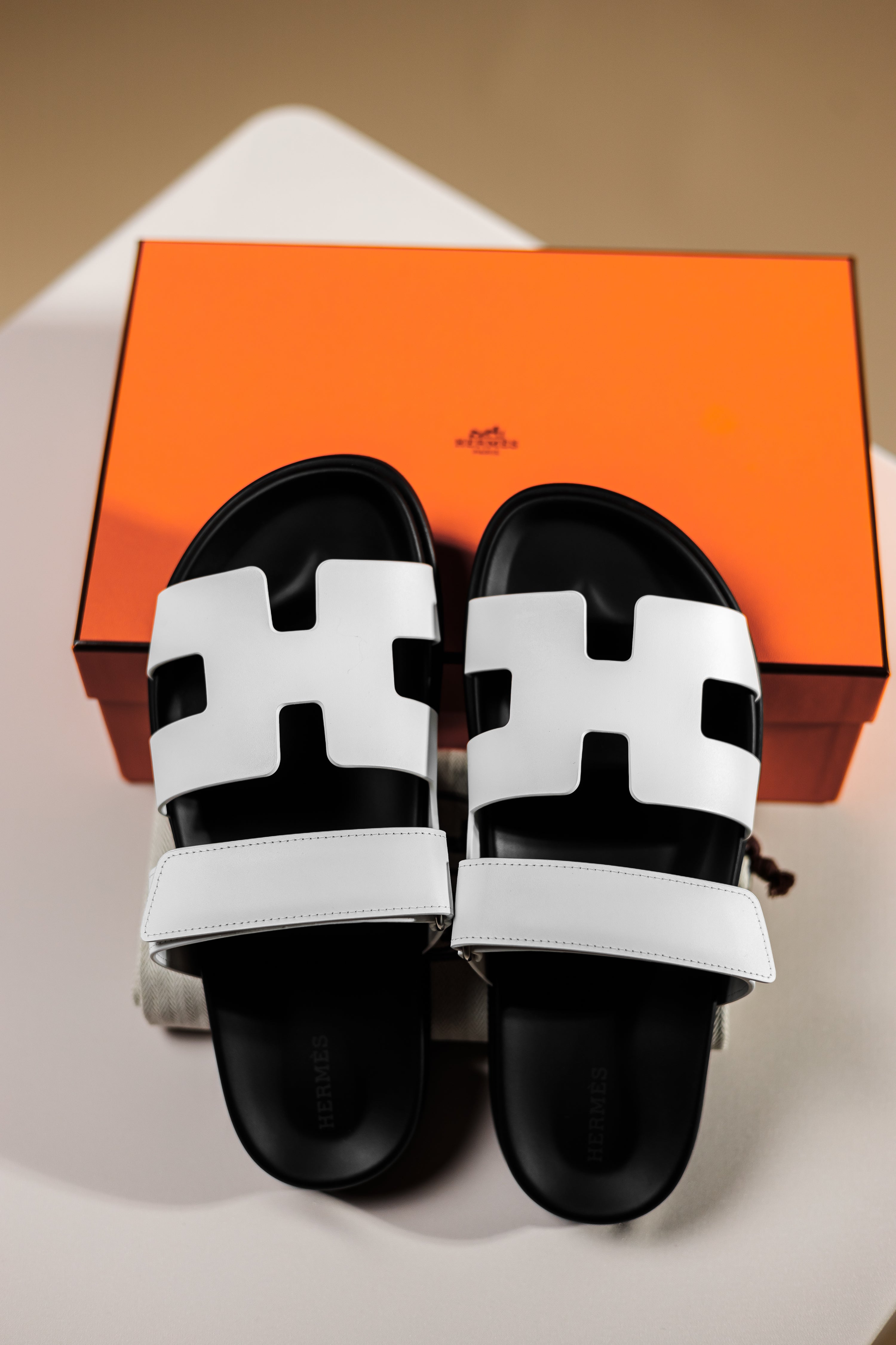 Hermès Chypre sandals, EU 40