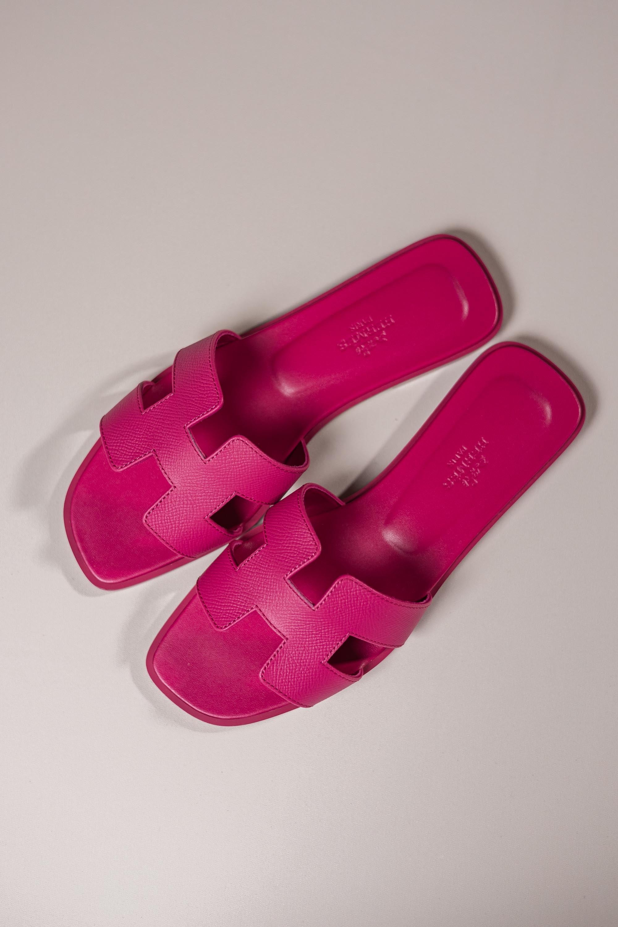 Hermès Oran Sandals Rose Bougainvillier
