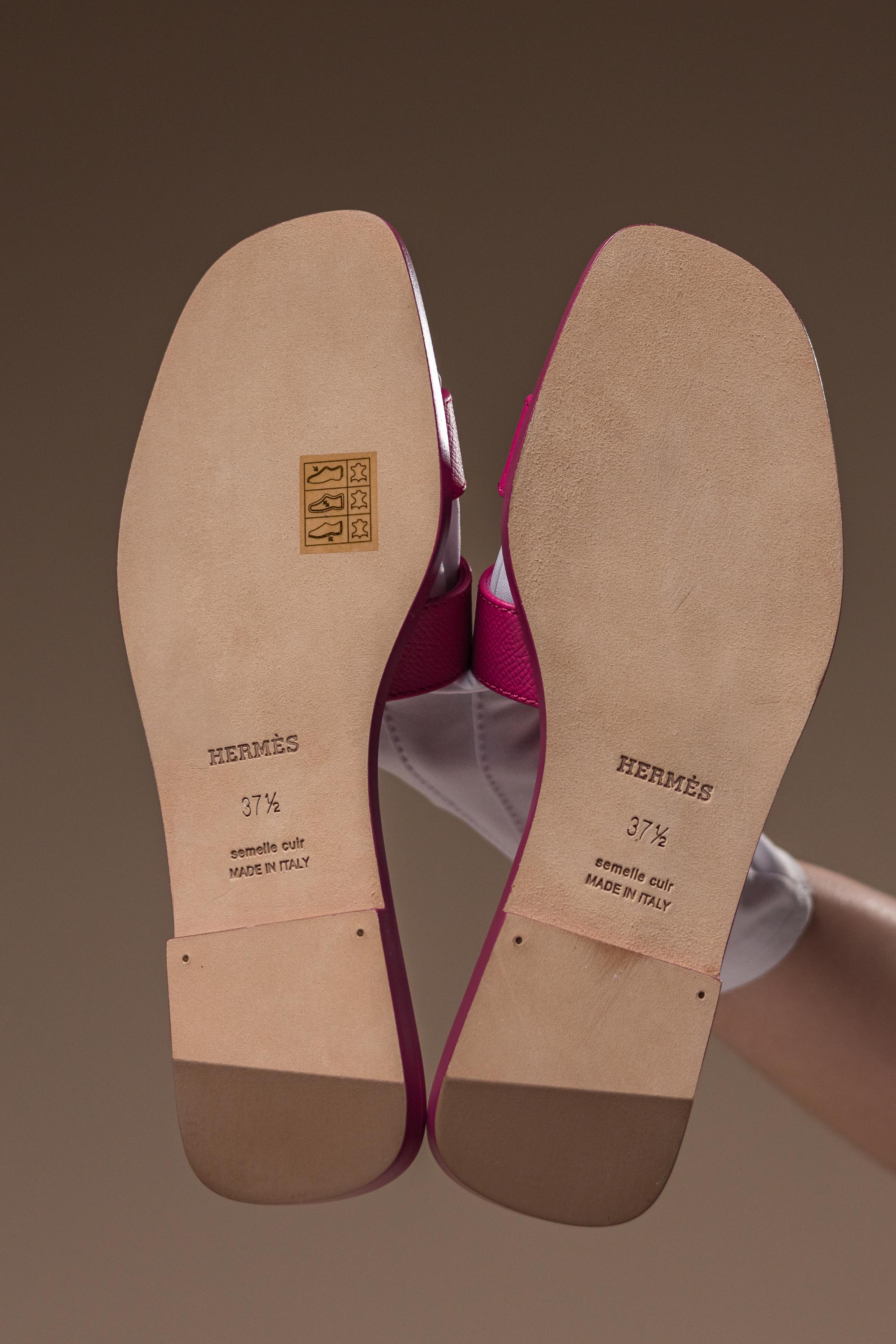 Hermès Oran Sandals Rose Bougainvillier