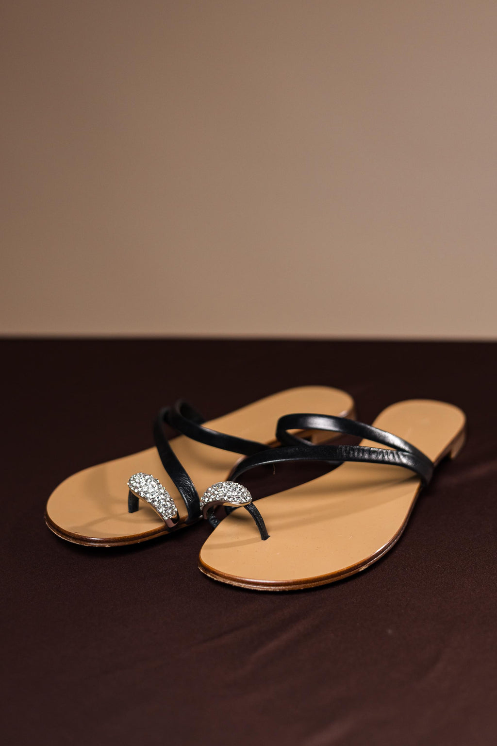 Giuseppe Zanotti Crystal-Embellished Leather T-Strap Flat Sandals Black
