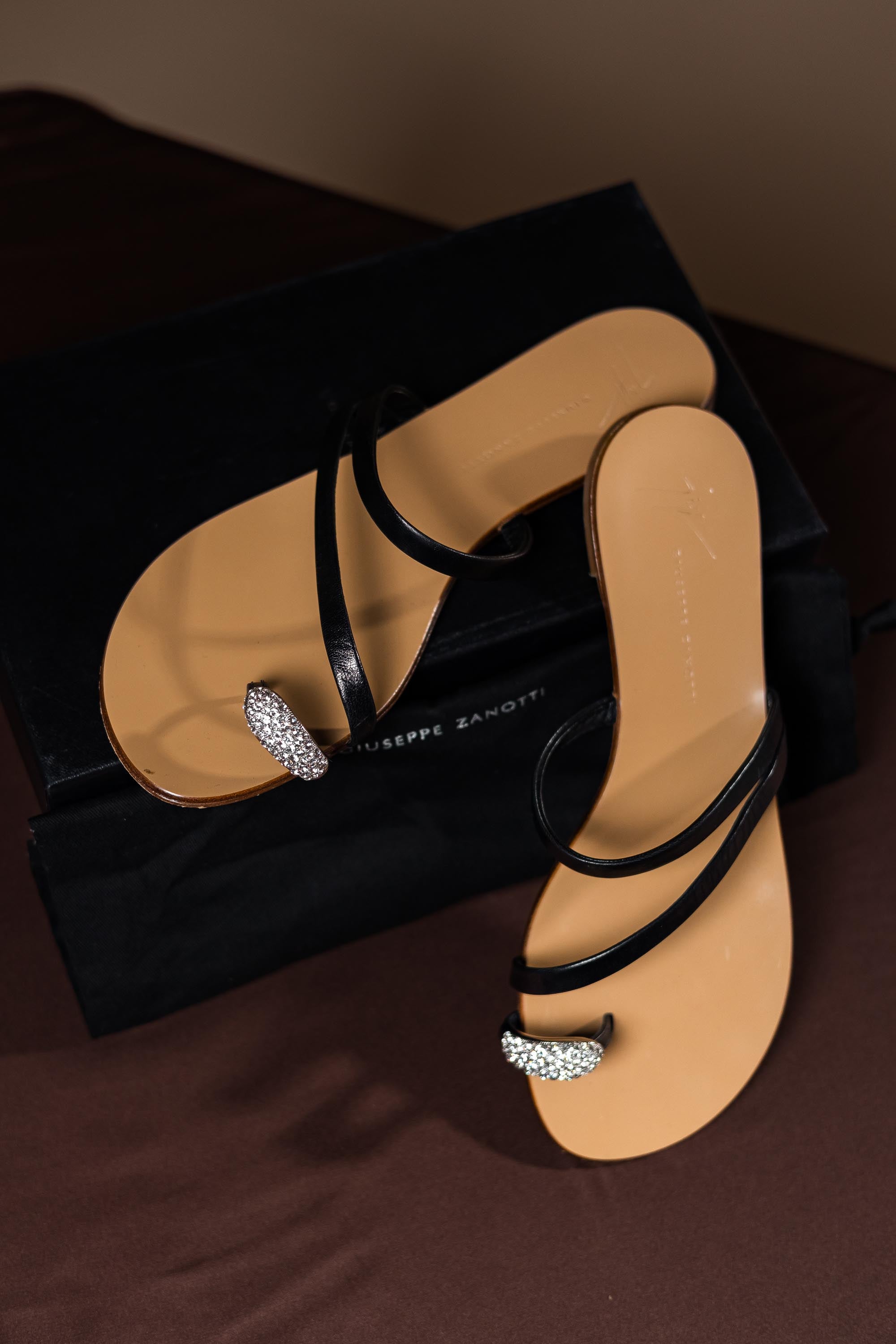 Giuseppe Zanotti Crystal-Embellished Leather T-Strap Flat Sandals Black
