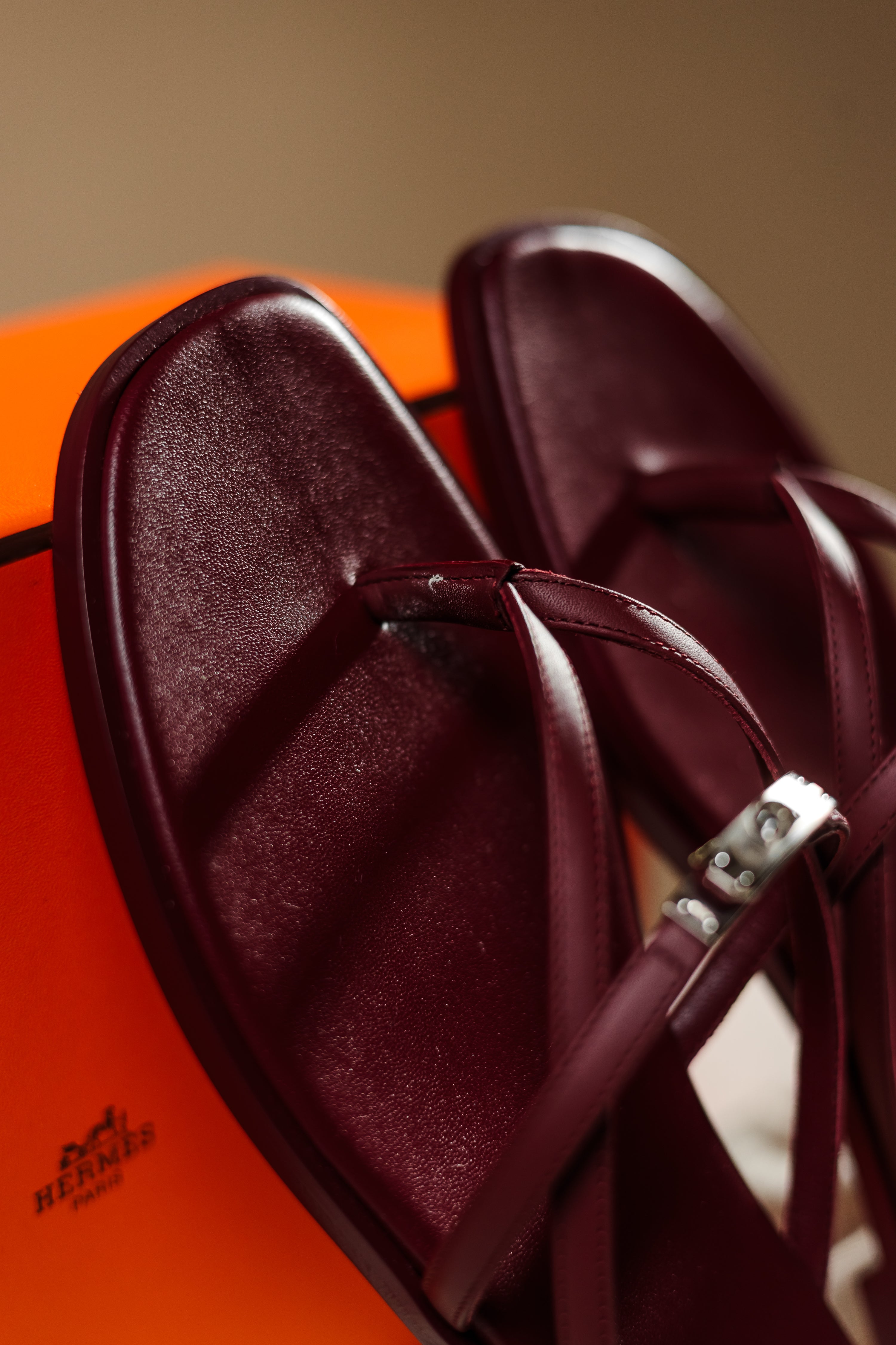 Hermes Kelly Lock Sandals, EU 40