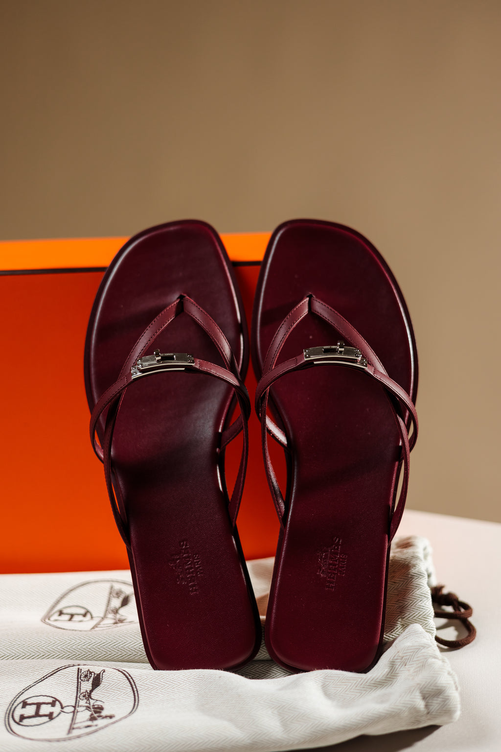 Hermes Kelly Lock Sandals, EU 40