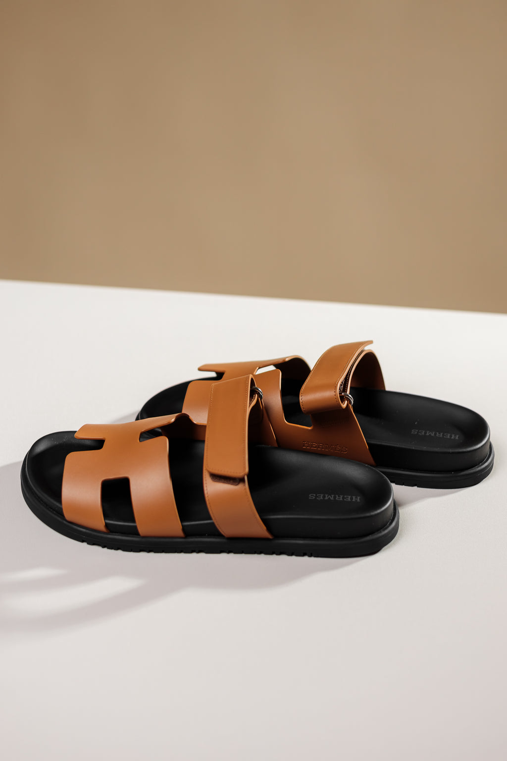 Hermès Chypre sandals, EU 39
