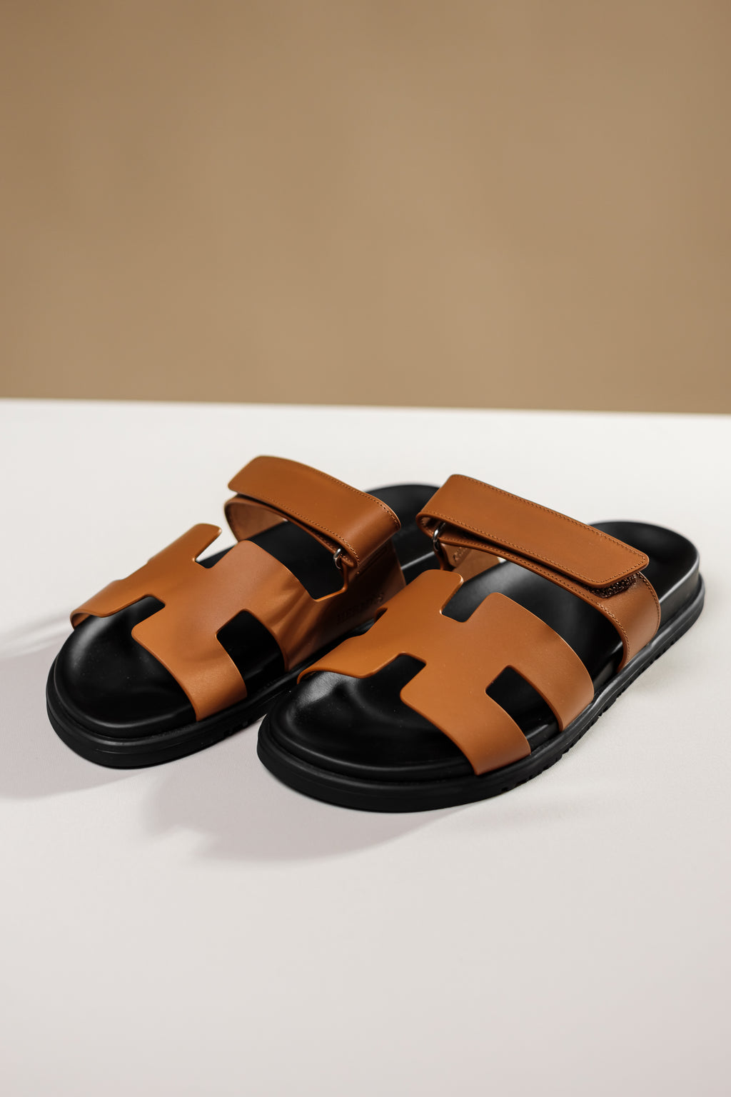 Hermès Chypre sandals, EU 39