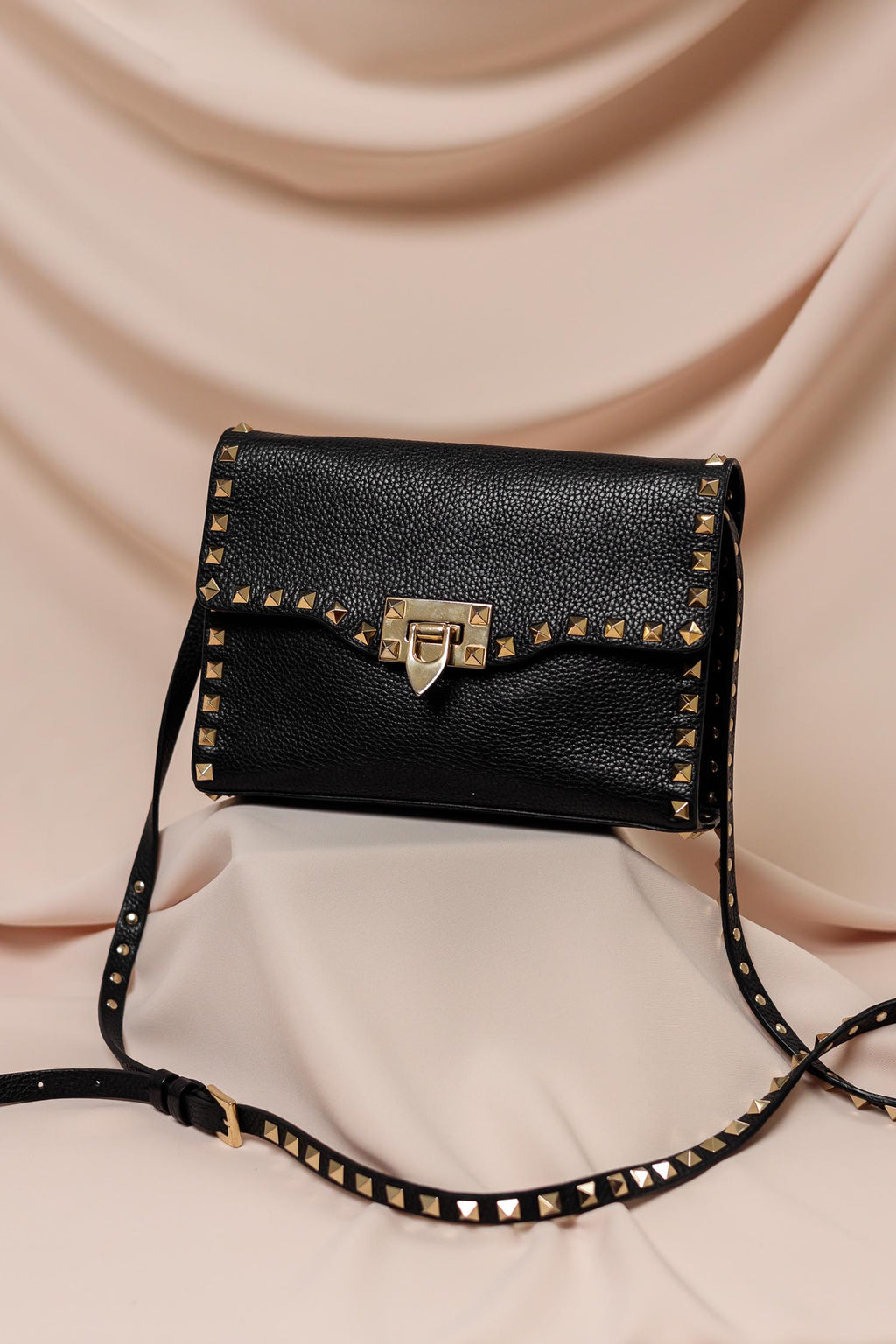 Valentino Garavani Rockstud Grainy Calfskin Crossbody Bag