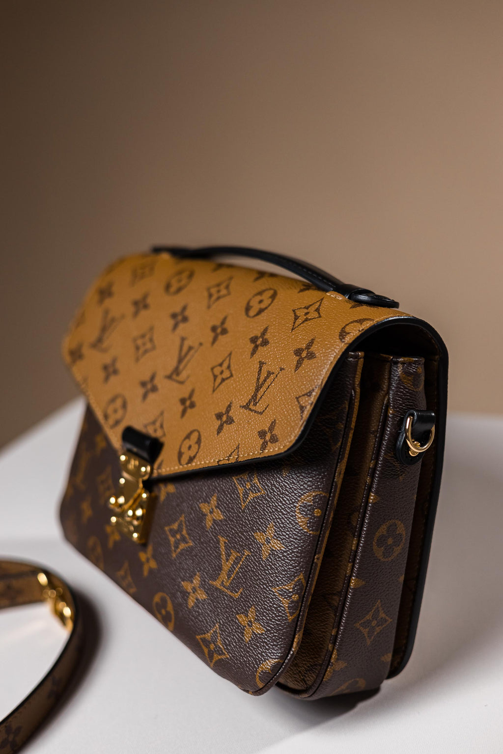 Louis Vuitton Pochette Métis