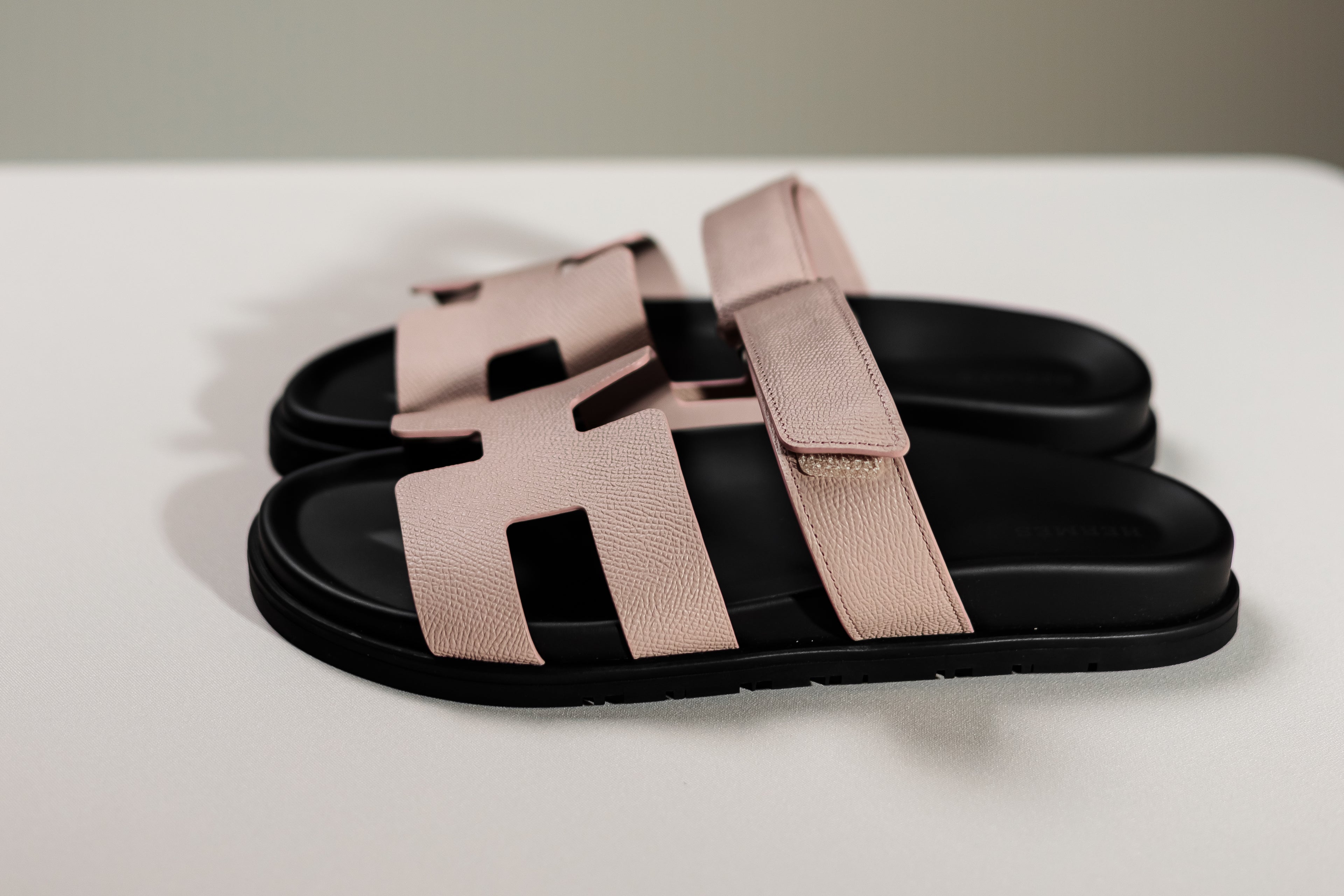Hermès Chypre sandals, EU 40