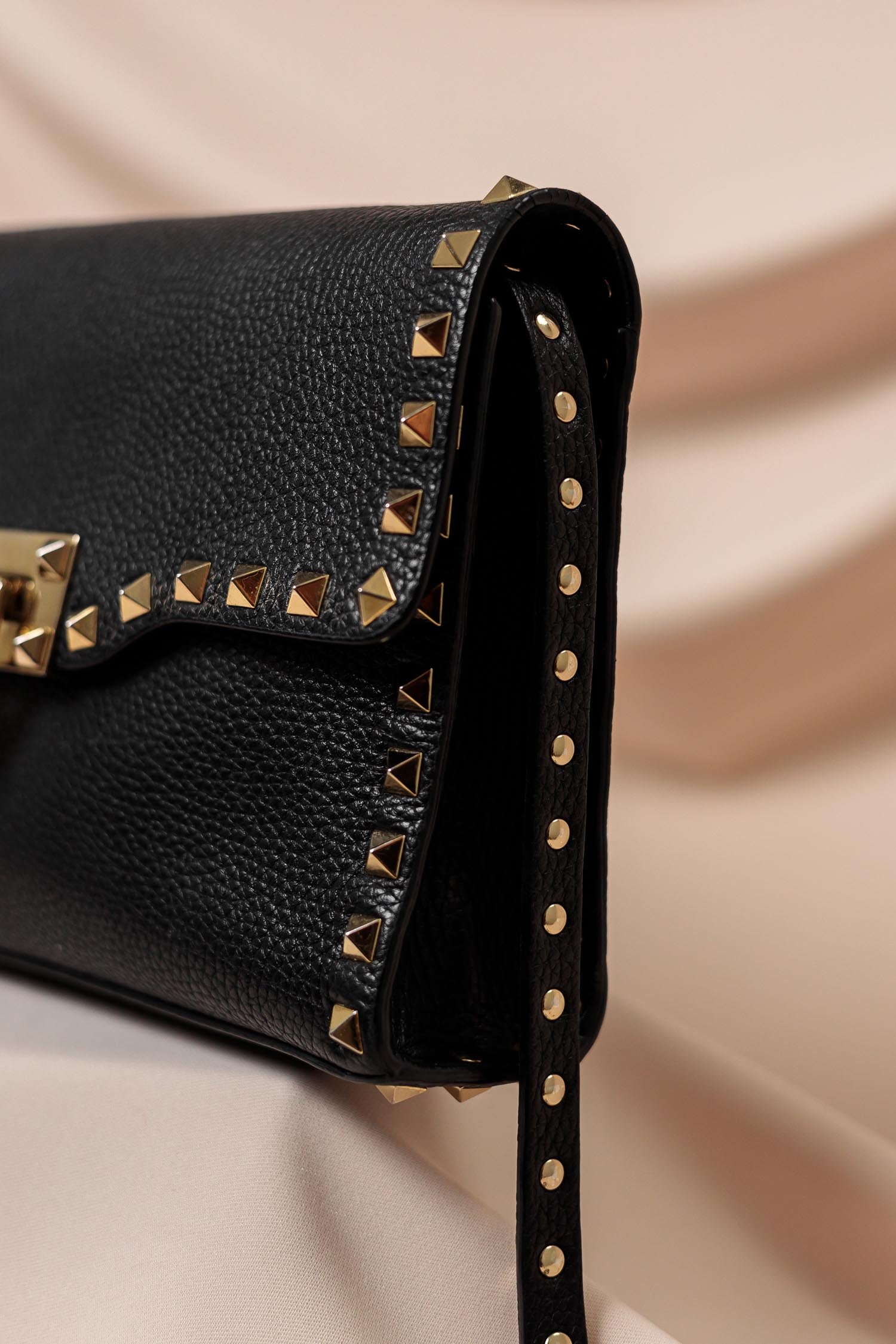 Valentino Garavani Rockstud Grainy Calfskin Crossbody Bag