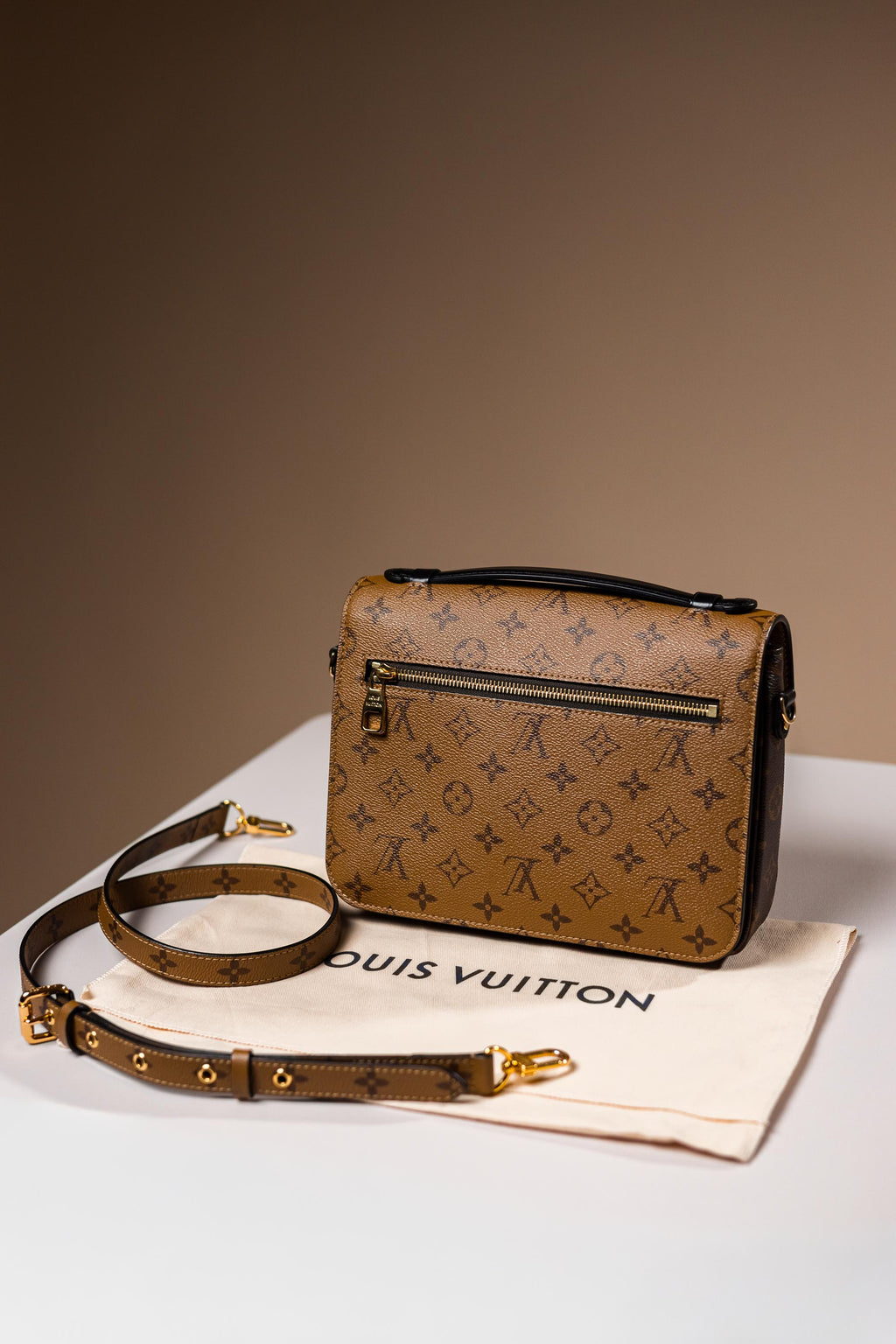 Louis Vuitton Pochette Métis