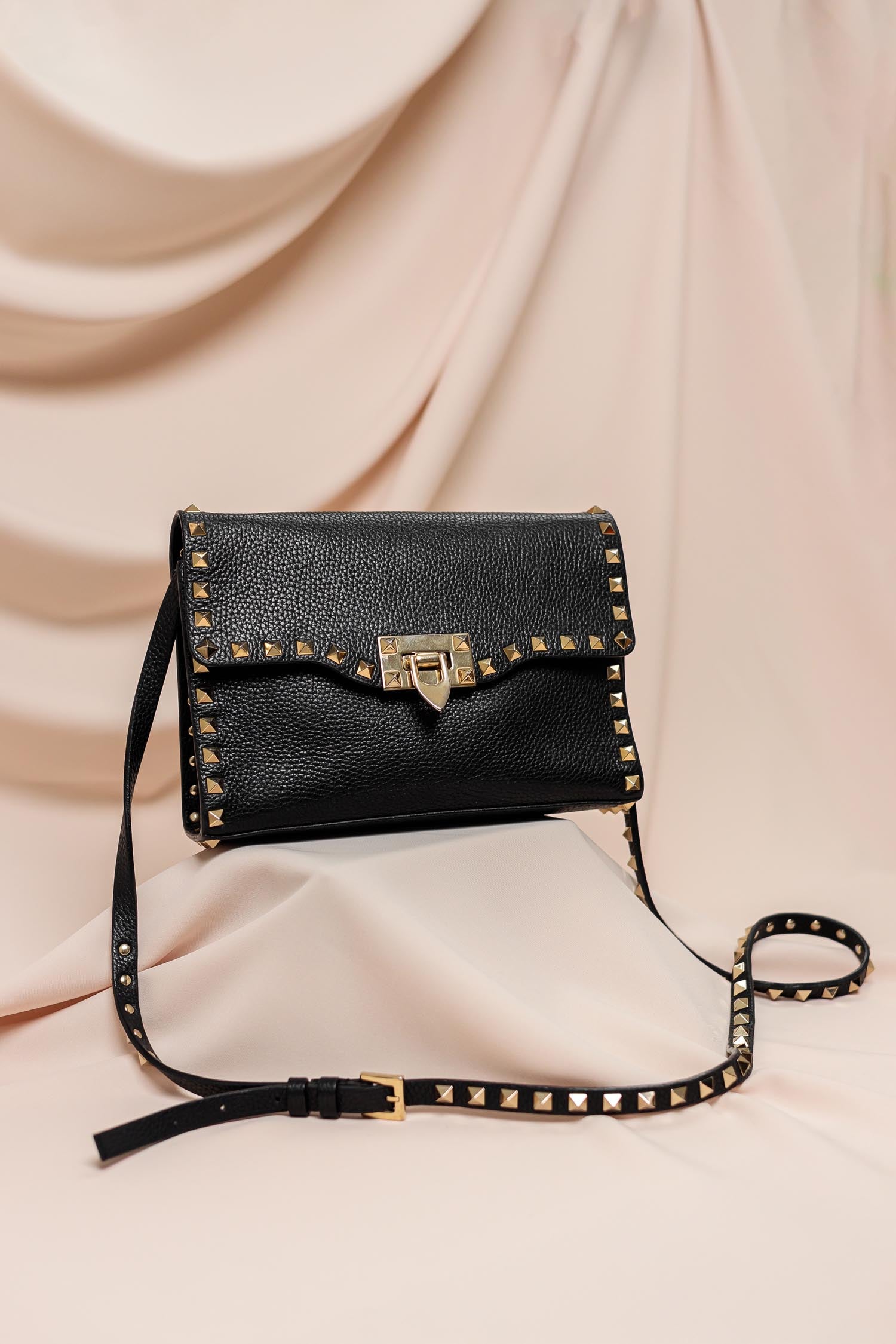 Valentino Garavani Rockstud Grainy Calfskin Crossbody Bag