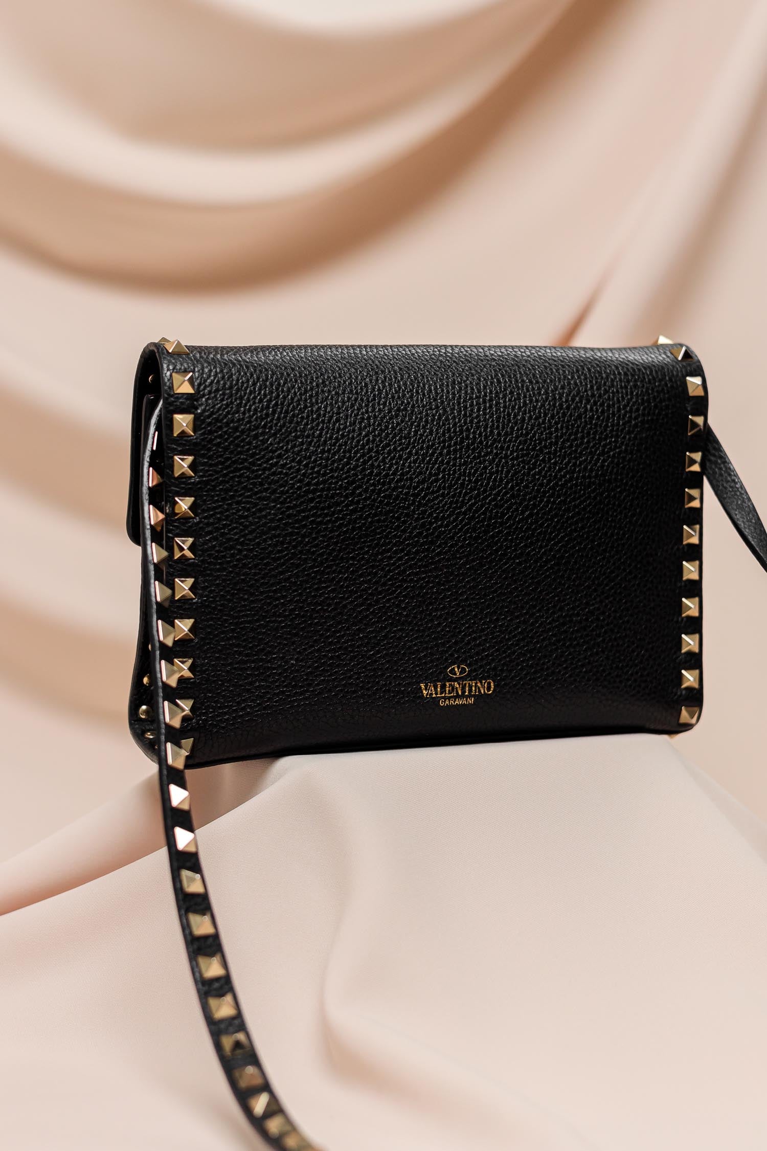 Valentino Garavani Rockstud Grainy Calfskin Crossbody Bag