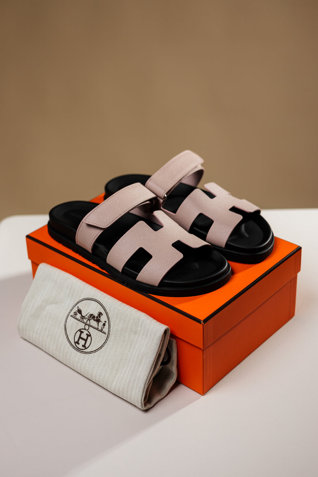 Hermès Chypre sandals, EU 40