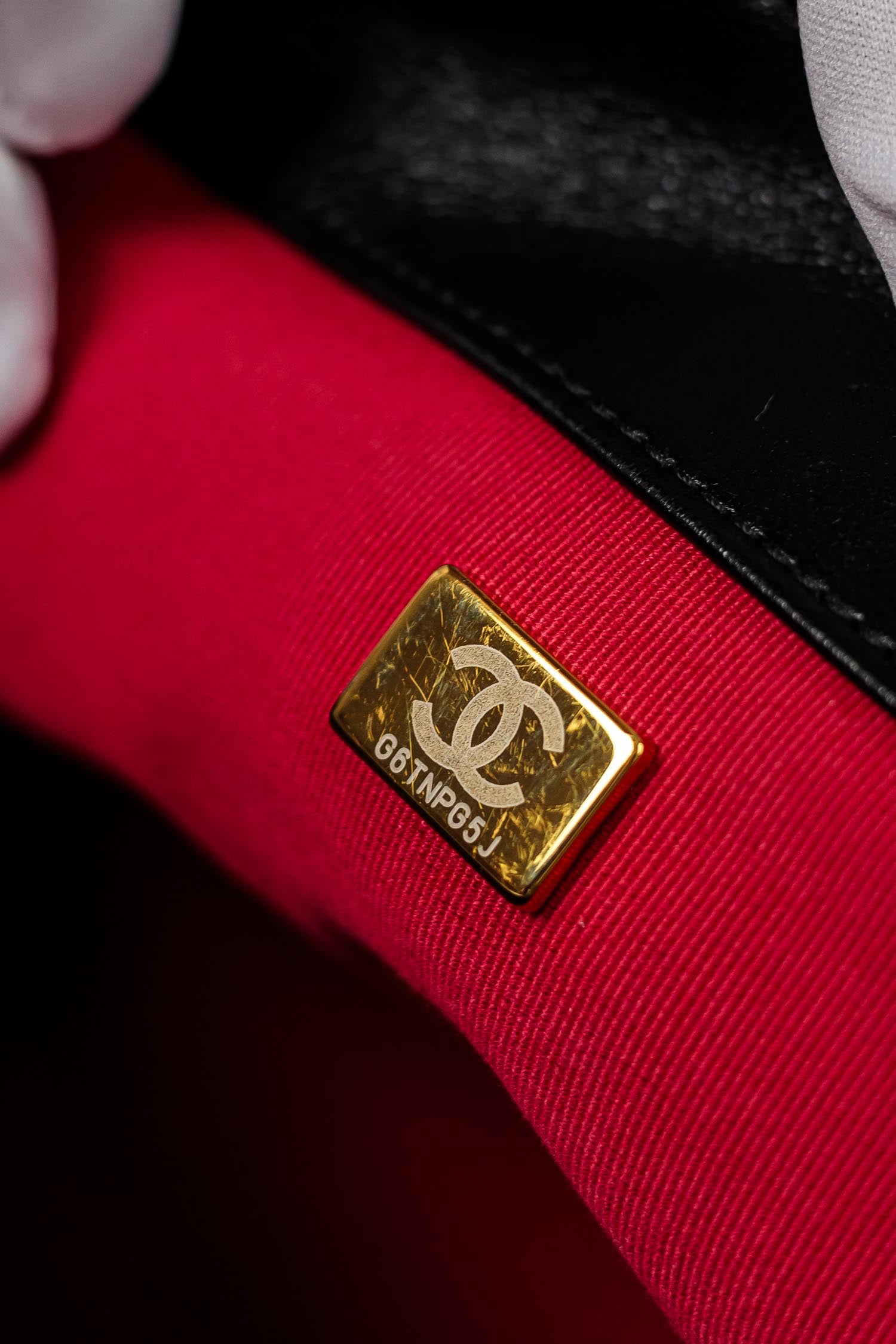 CHANEL 19 Handbag