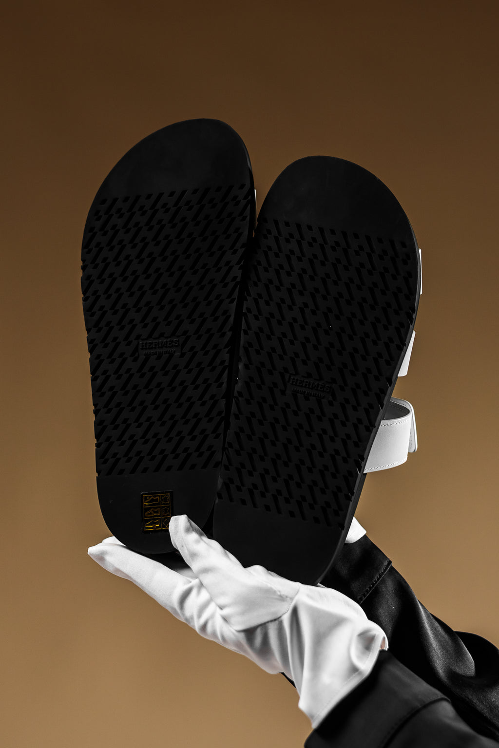 Hermès Chypre sandals, EU 40